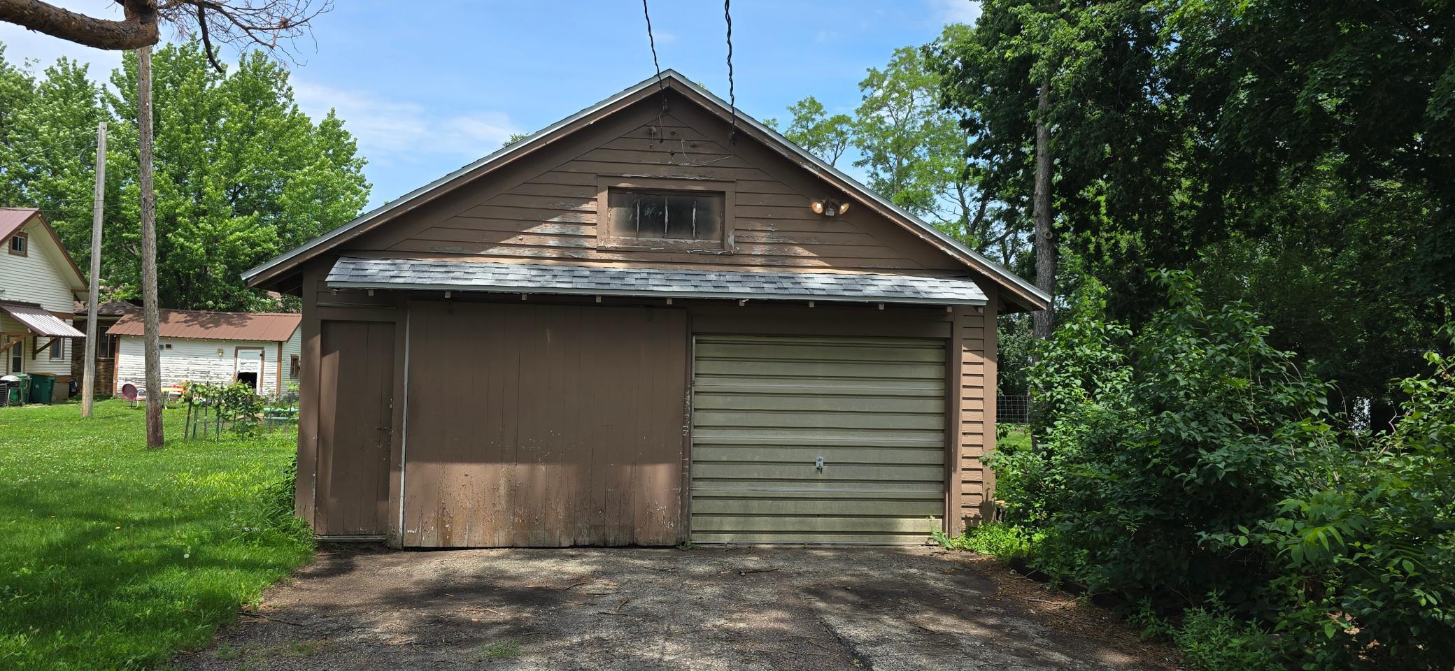 922 White Street Jackson, MN 56143 - Photo 3 of 14