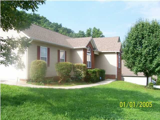 152 Mapleton Ridge Drive Northwest Cleveland, TN 37312 - Photo 1 of 28 Primary Photo