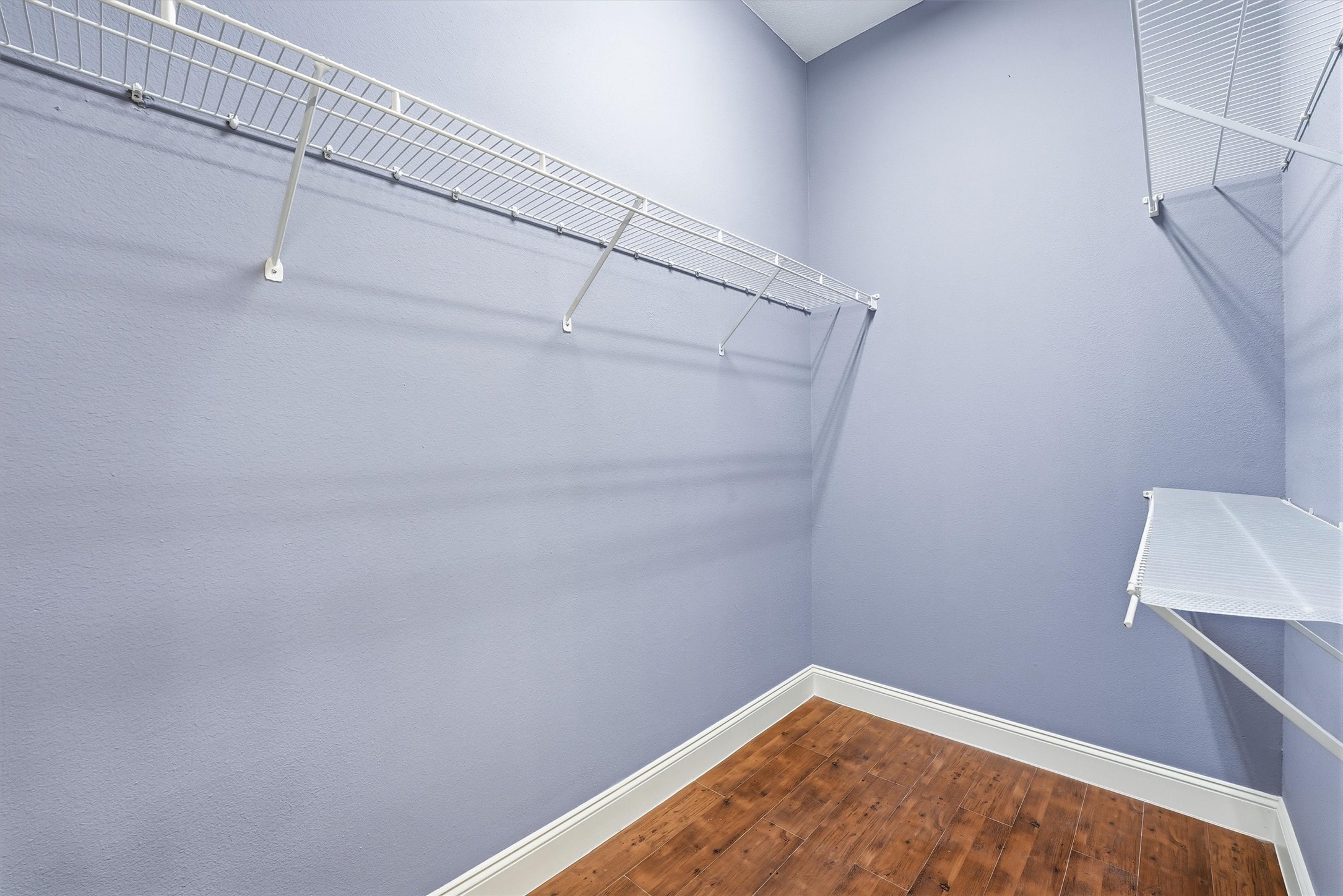 3505 Sage Road, Unit 208 Houston, TX 77056 - Photo 10 of 25 a view of a small space