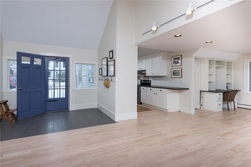 115 Pepperrell Road Kittery Point, ME 03905 - Photo 9 of 29 Photo