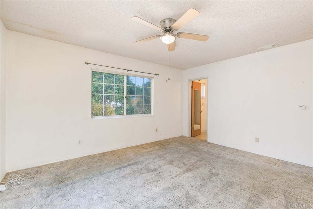 443 East Dougherty Street Fallbrook, CA 92028 - Photo 21 of 27