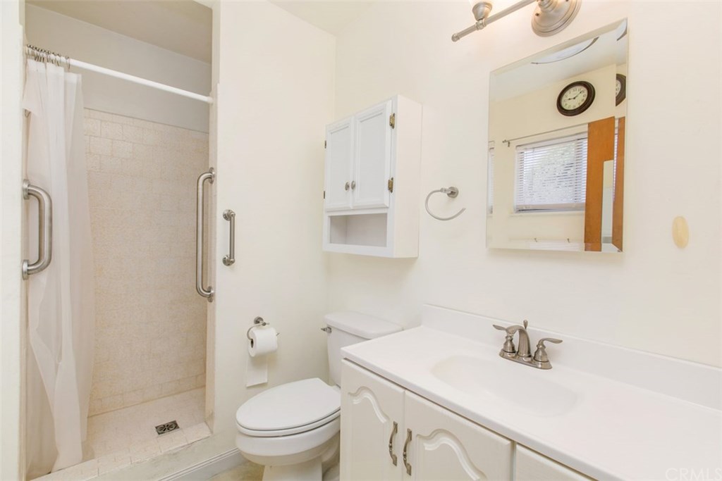 443 East Dougherty Street Fallbrook, CA 92028 - Photo 22 of 27