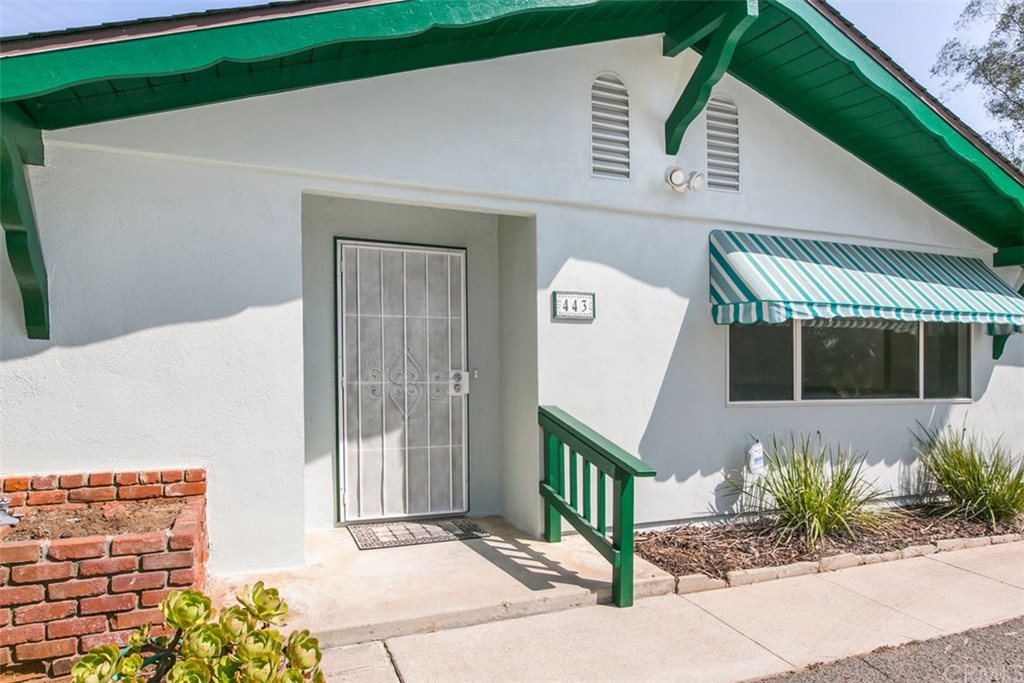 443 East Dougherty Street Fallbrook, CA 92028 - Photo 5 of 27
