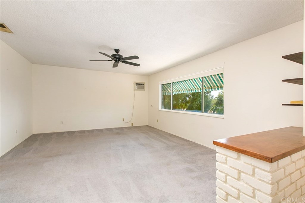 443 East Dougherty Street Fallbrook, CA 92028 - Photo 6 of 27