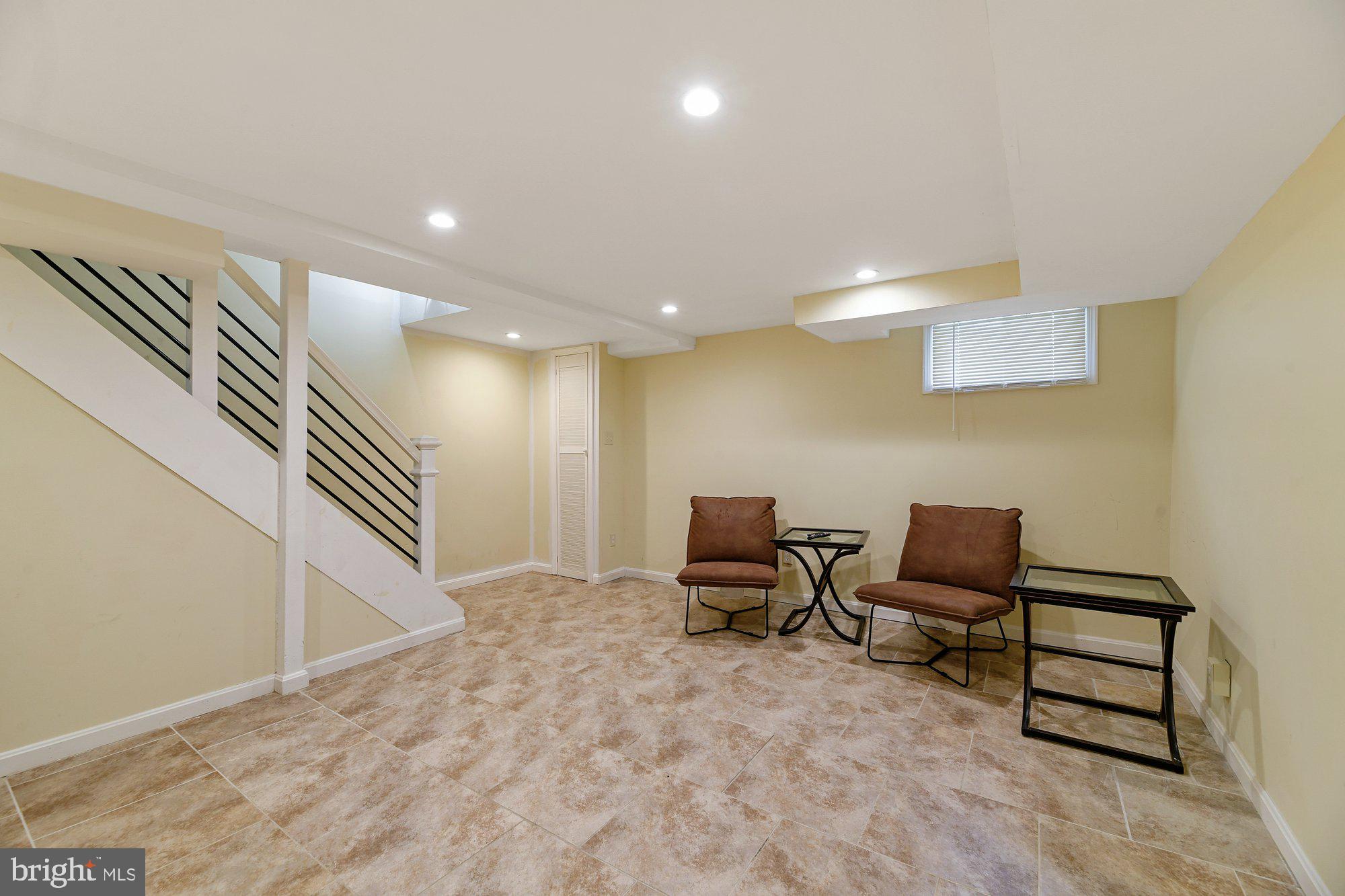 5410 Masefield Road Baltimore, MD 21229 - Photo 21 of 27