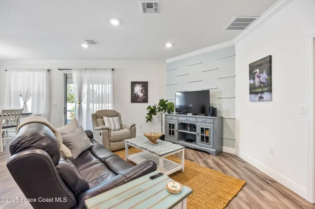 $405,000 | 880 Covington Court, Rockledge, FL 32955