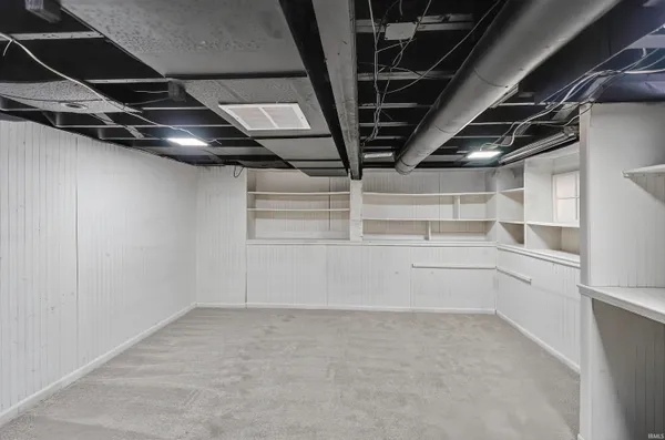 $184,900 | 2807 Witchwood Drive, Fort Wayne, IN 46809