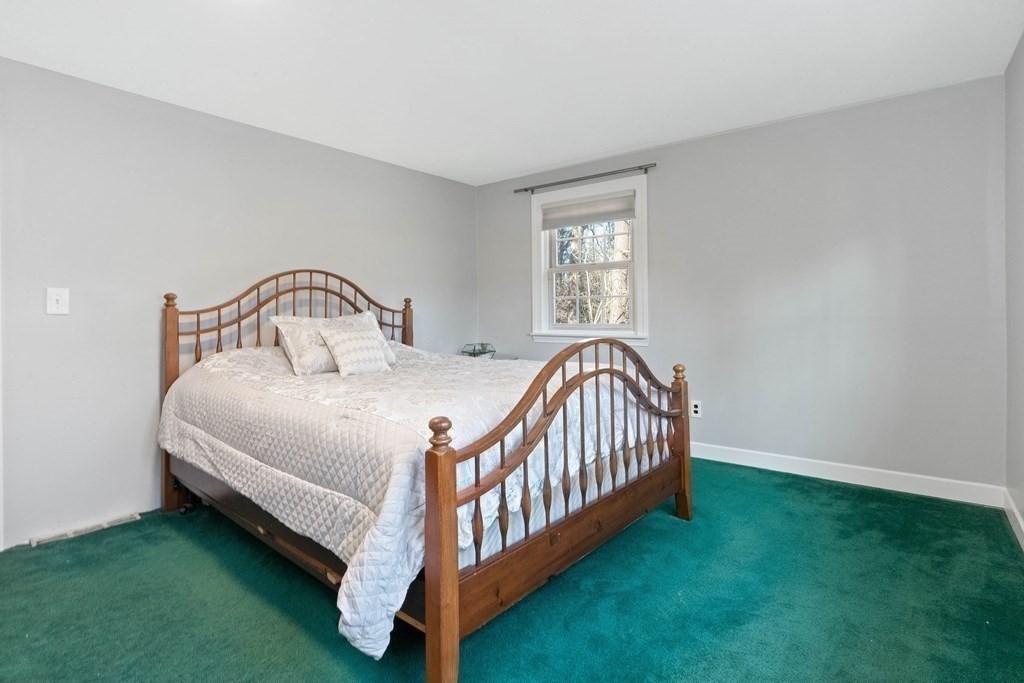 240 West Main Street Georgetown, MA 01833 - Photo 11 of 25 Gallery Image 11