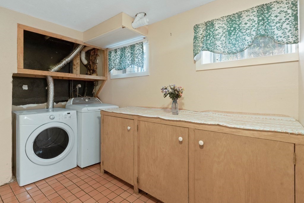 240 West Main Street Georgetown, MA 01833 - Photo 17 of 25 Gallery Image 17