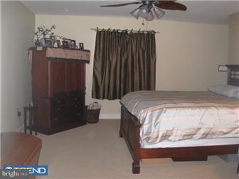 9204 Wesleyan Road Philadelphia, PA 19114 - Photo 12 of 12 Bedroom