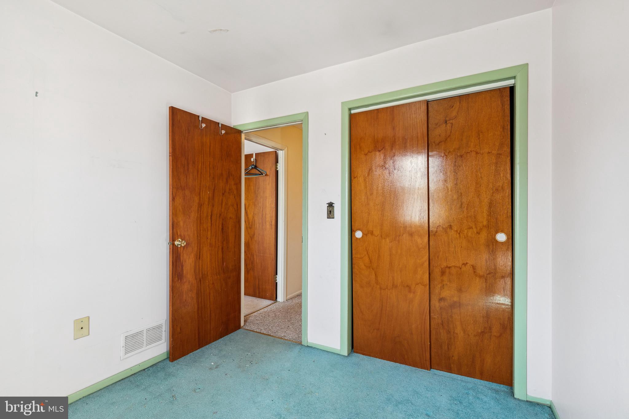 7518 Harmans Road Harmans, MD 21077 - Photo 21 of 34 a view of an empty room with closet and a window