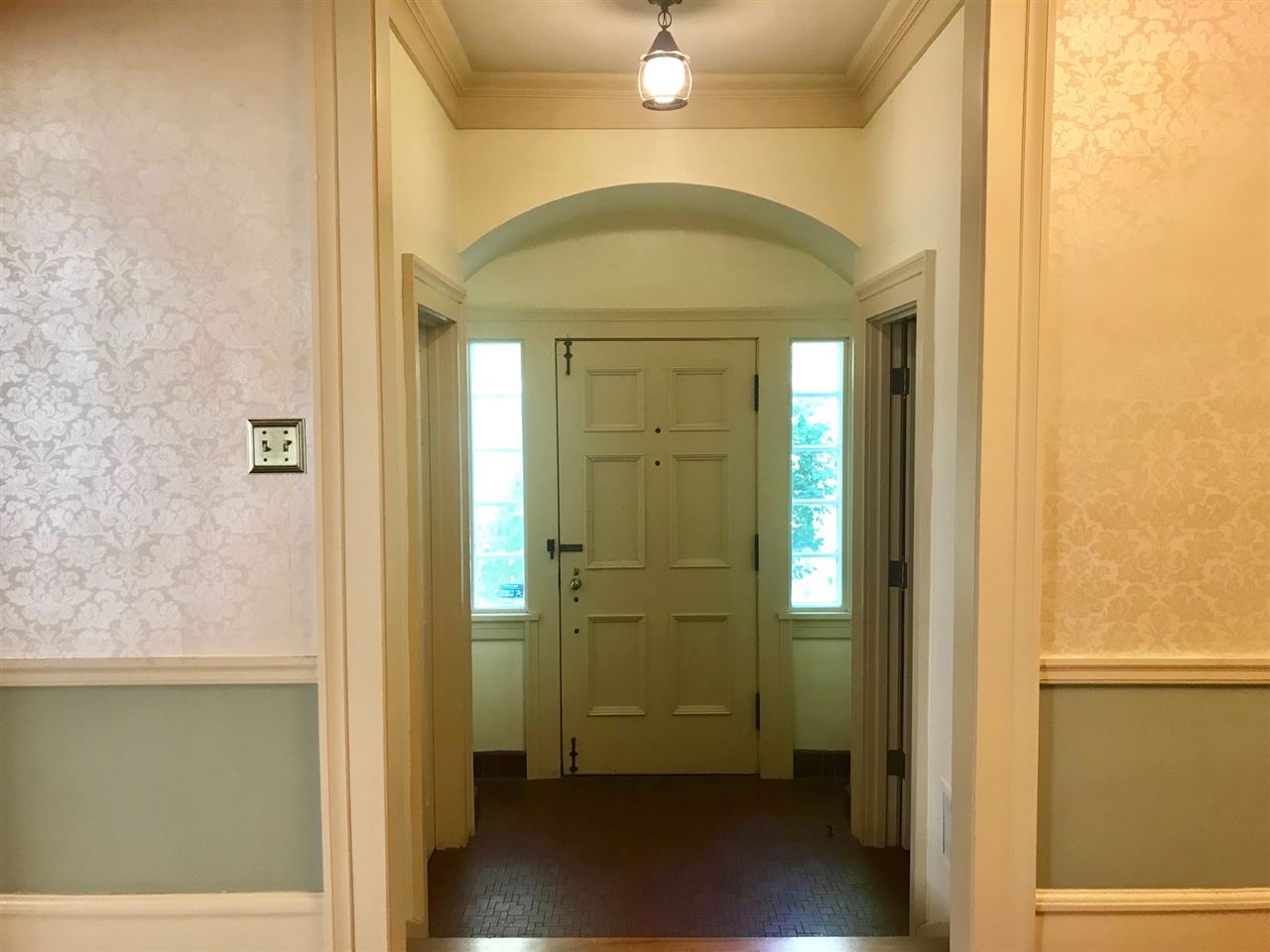 1840 West Laurel Street Springfield, IL 62704 - Photo 3 of 38