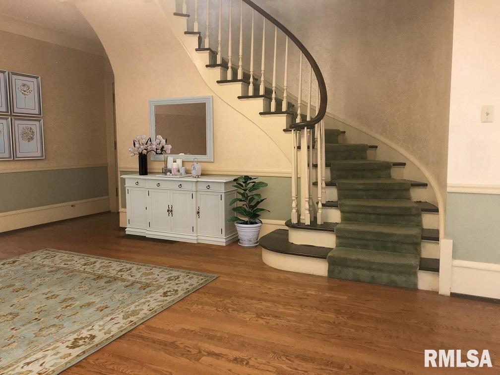 1840 West Laurel Street Springfield, IL 62704 - Photo 9 of 38