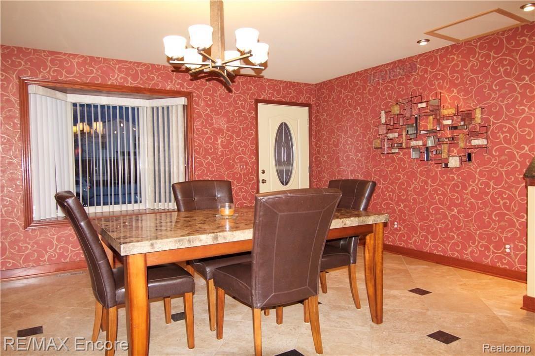 45411 Spagnuolo Road Macomb, MI 48044 - Photo 19 of 64 IMG_5310.jpg