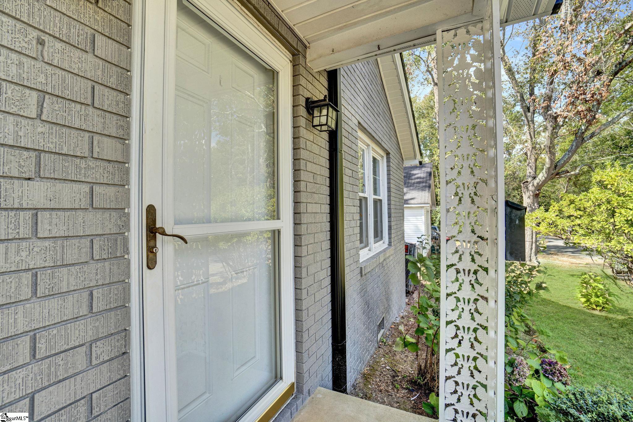 322 Davidson Street Clinton, SC 29325 - Photo 32 of 40 Gallery Image 32