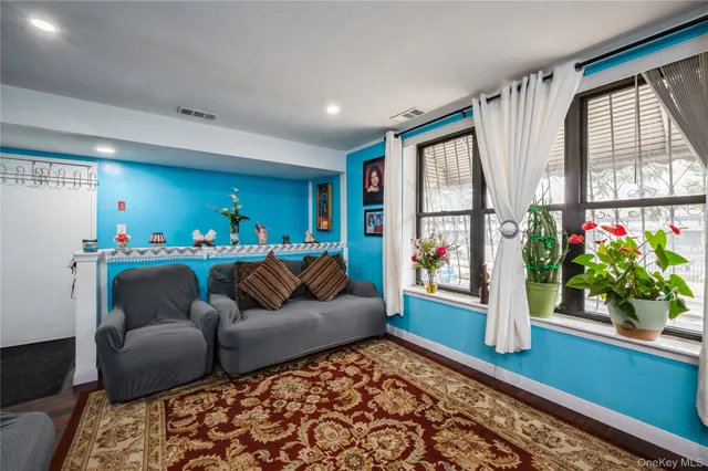 $925,000 | 782 East 179th Street | West Farms