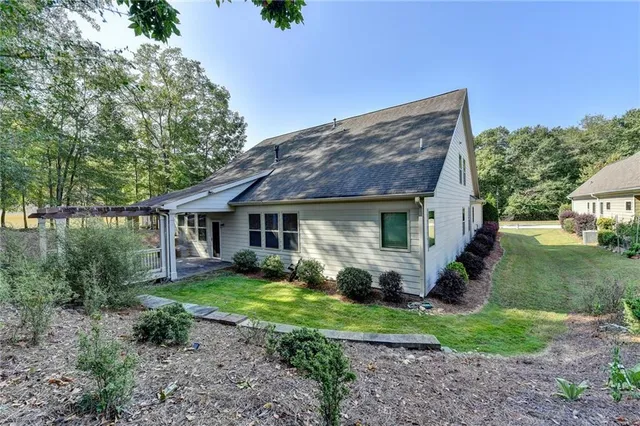 $519,900 | 549 Butterfly Lane, Braselton, GA 30517