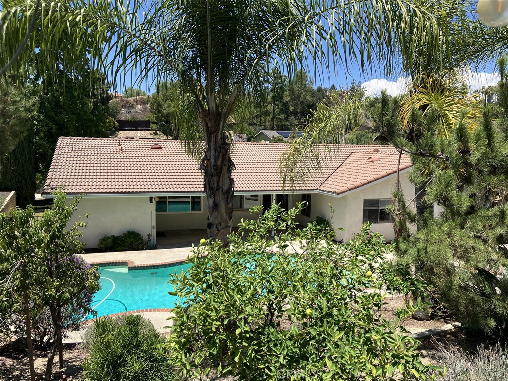 282 Summit Road La Verne, CA 91750 - Photo 2 of 26 View of backyard from deck