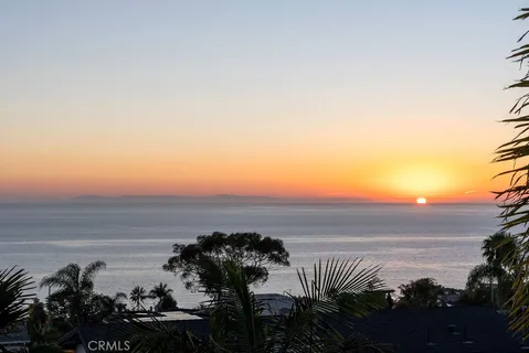 $2,349,000 | 31911 Crestwood Place, Laguna Beach, CA 92651