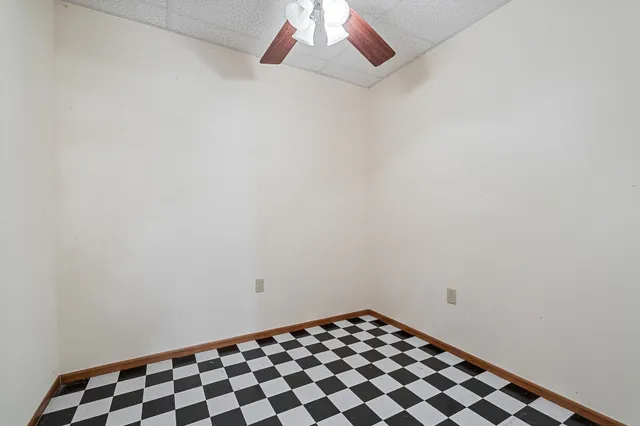 $950,000 | 115 Long Point Drive, Rock Island, TN 38581