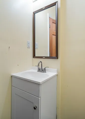 $950,000 | 115 Long Point Drive, Rock Island, TN 38581