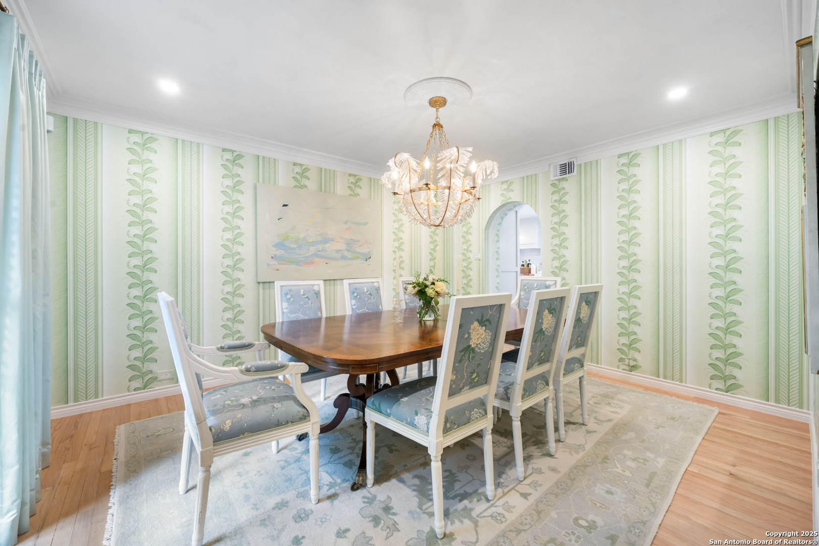 647 Terrell Road San Antonio, TX 78209 - Photo 11 of 48