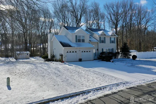 $4,150 | 9 Black Oak Lane, Old Bridge, NJ 08857