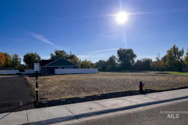 $330,000 | 1110-1120 North Dawn Place, Boise, ID 83713