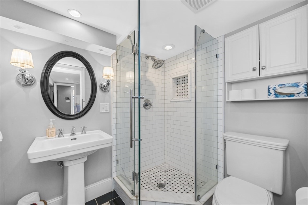 45 Rutherford Avenue, Unit 1 Boston, MA 02129 - Photo 13 of 16