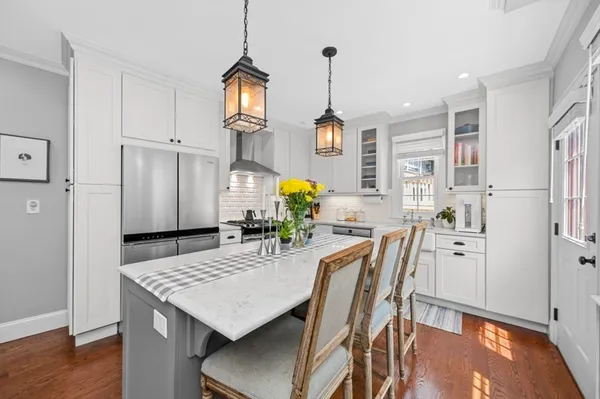 $5,000 | 45 Rutherford Avenue, Unit 1, Boston, MA 02129