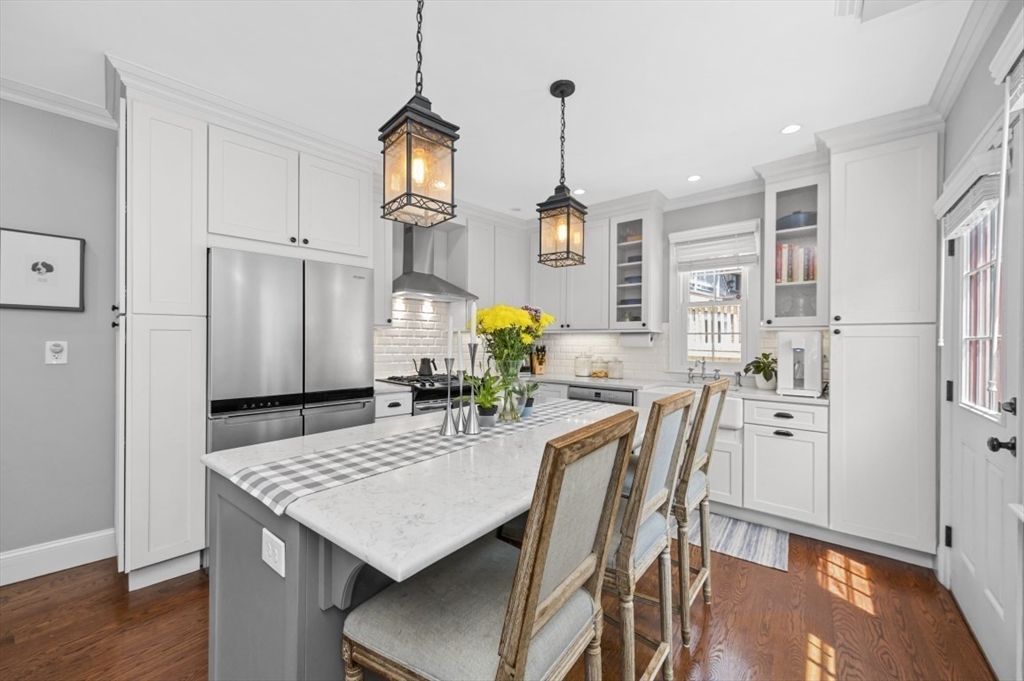 45 Rutherford Avenue, Unit 1 Boston, MA 02129 - Photo 3 of 16