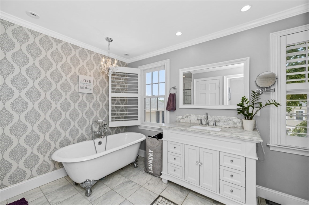 45 Rutherford Avenue, Unit 1 Boston, MA 02129 - Photo 6 of 16