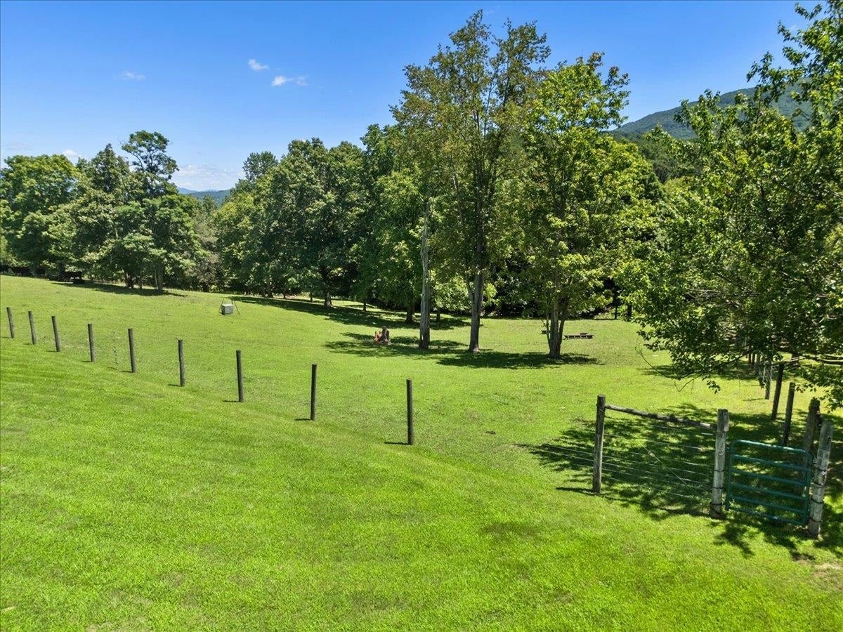 398 Penvir Road Narrows, VA 24124 - Photo 62 of 101 Gallery Image 62