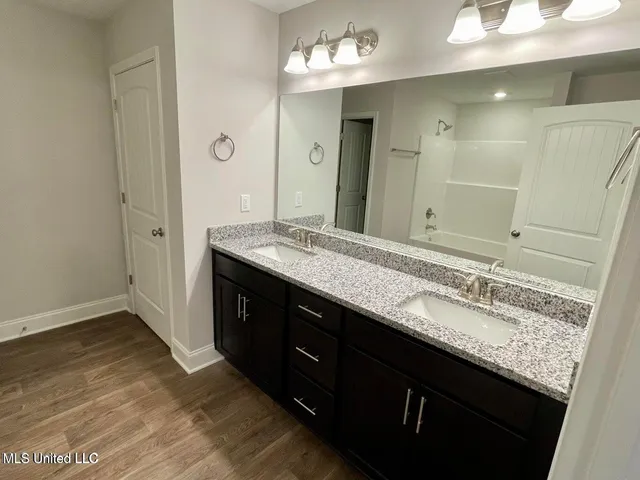 $310,900 | 106 Red Bird Cove, Senatobia, MS 38668