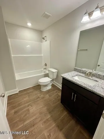 $310,900 | 106 Red Bird Cove, Senatobia, MS 38668