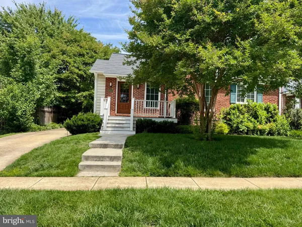 $859,000 | 4909 Aurora Drive, Kensington, MD 20895
