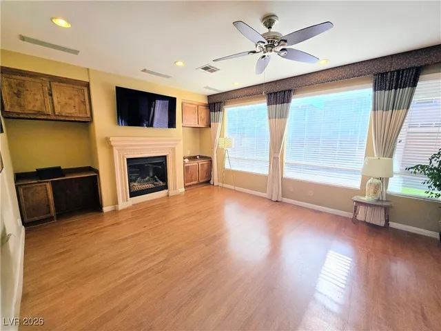 $2,890 | 8645 Arcata Coast Avenue, Las Vegas, NV 89178