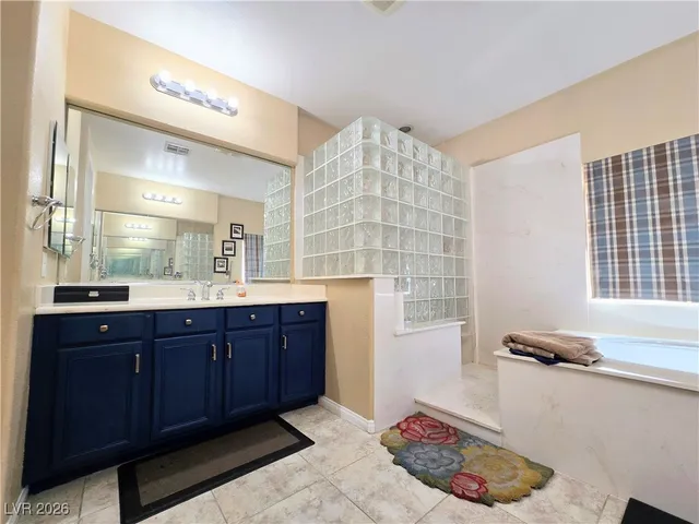 $2,890 | 8645 Arcata Coast Avenue, Las Vegas, NV 89178