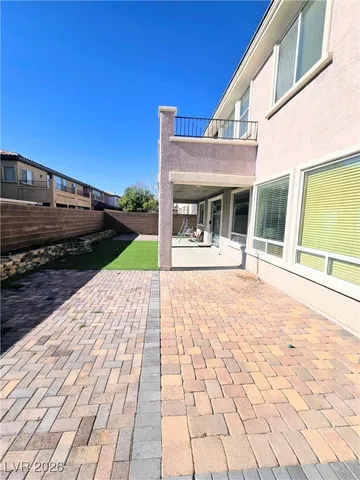 $2,890 | 8645 Arcata Coast Avenue, Las Vegas, NV 89178