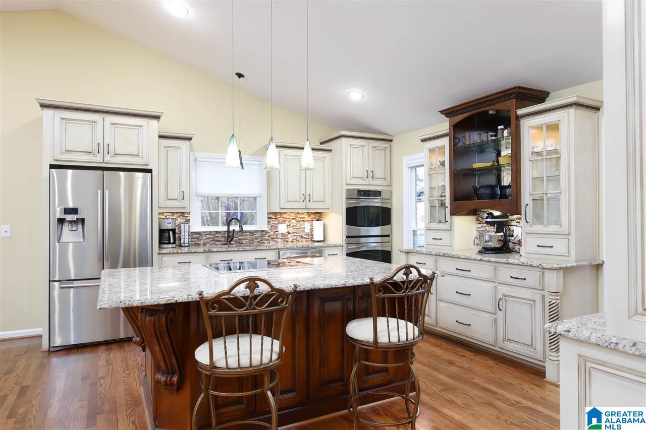 1444 Shades Crest Road Birmingham, AL 35226 - Photo 6 of 33