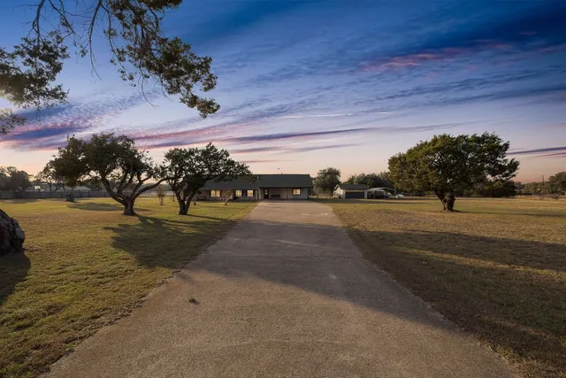 $1,100,000 | 300 County Road 290, Leander, TX 78641