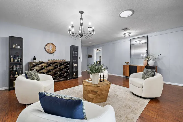 $1,100,000 | 300 County Road 290, Leander, TX 78641