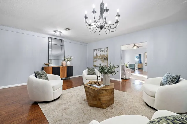 $1,100,000 | 300 County Road 290, Leander, TX 78641