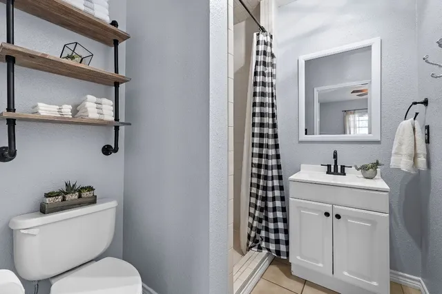 $1,100,000 | 300 County Road 290, Leander, TX 78641