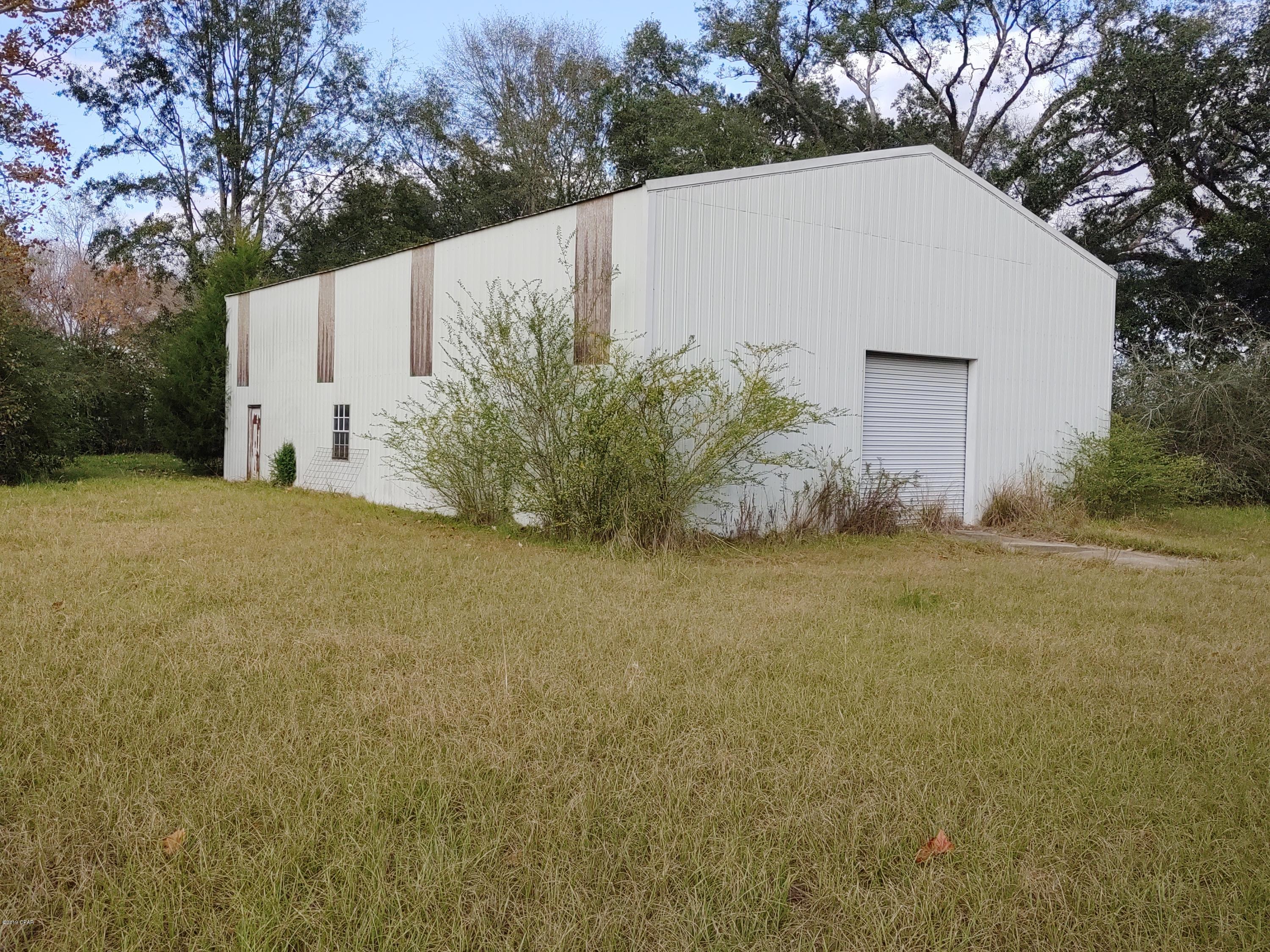 5218 Galloway Road Graceville, FL 32440 - Photo 6 of 32