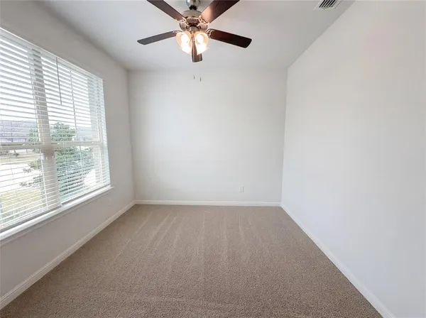 $333,000 | 2520 Allview Lane, Glenn Heights, TX 75154