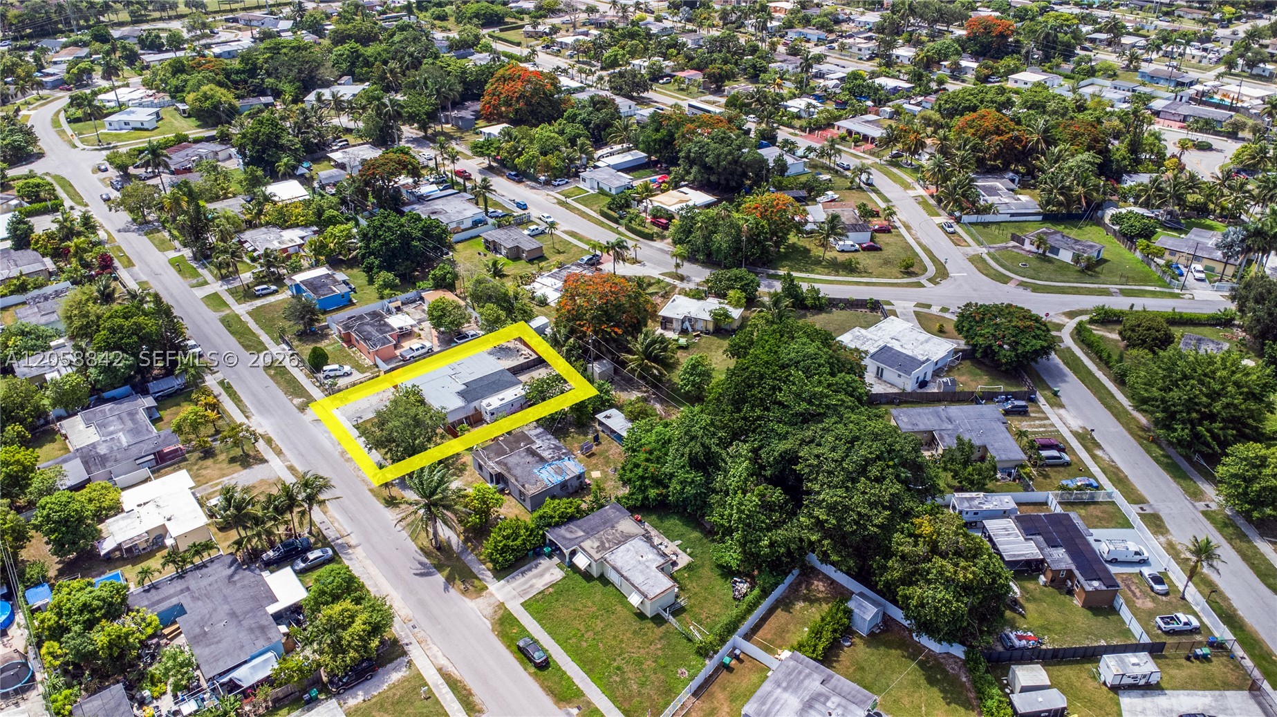 15431 Harding Lane Homestead, FL 33033 - Photo 2 of 28 Gallery Image 2