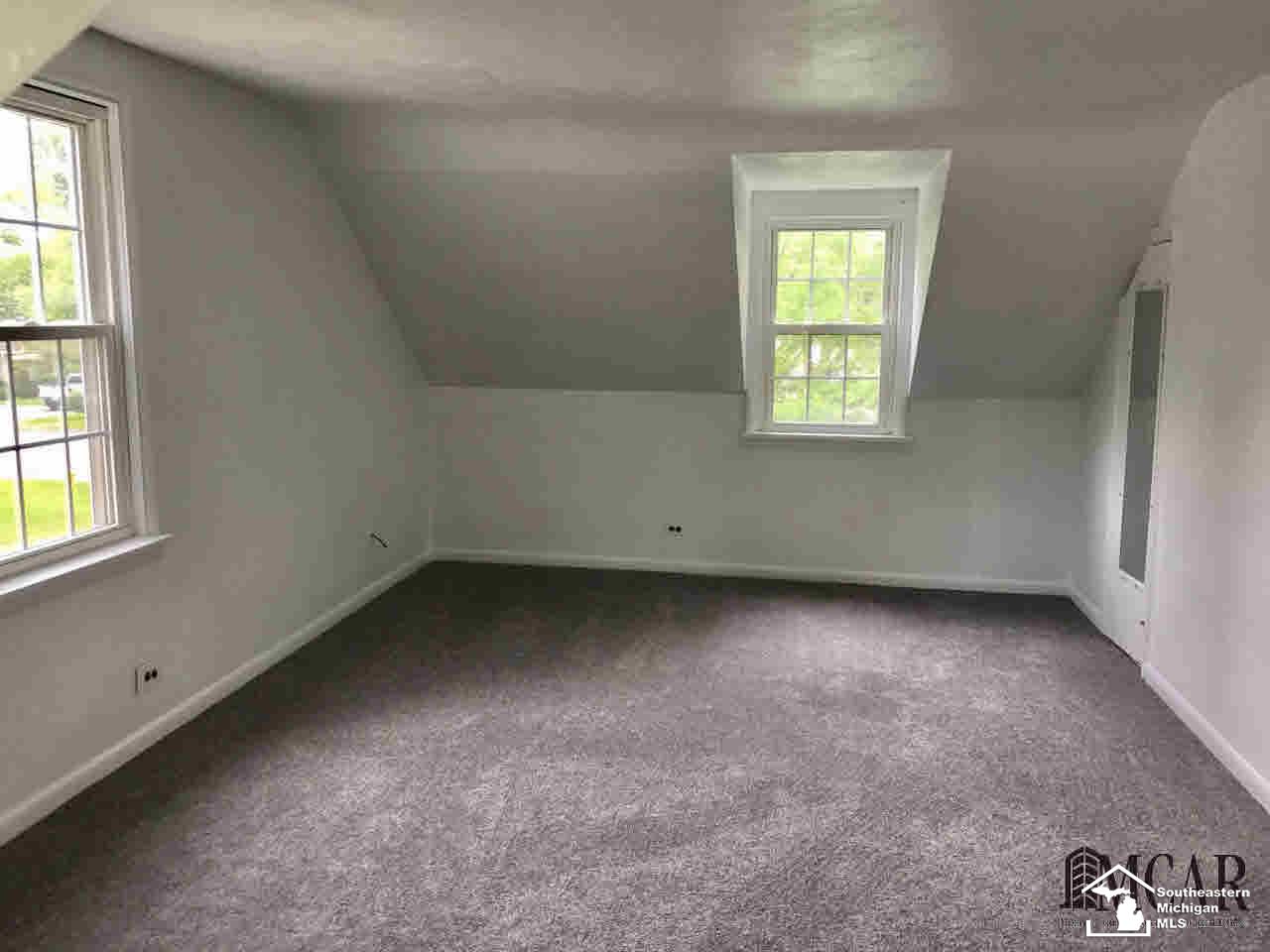 2564 West Sterns Road Lambertville, MI 48144 - Photo 9 of 14 21303910-8.JPG