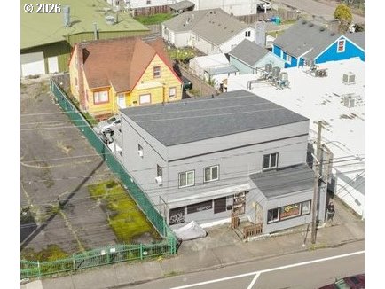 8325 Southeast Division Street Portland, OR 97216 - Photo 1 of 44