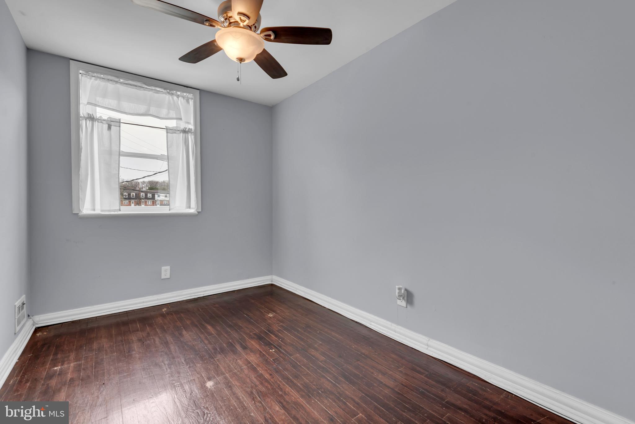 5269 Darien Road Baltimore, MD 21206 - Photo 21 of 34